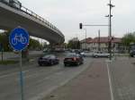 Unabh�ngig davon, dass ich heute hier die Fotos machen wollte, ereignete sich hier gestern nachmittag (17.4.2009) ein schwerer Fahrradunfall.